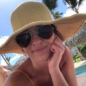 Meet your Posher, Erin